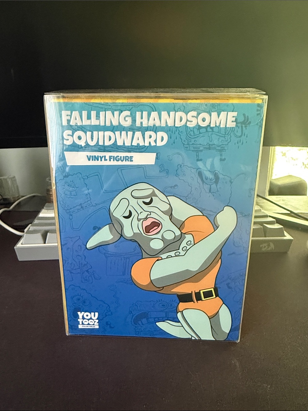NEW Youtooz Spongebob Collection: Falling Handsome Squidward Vinyl Figure #7